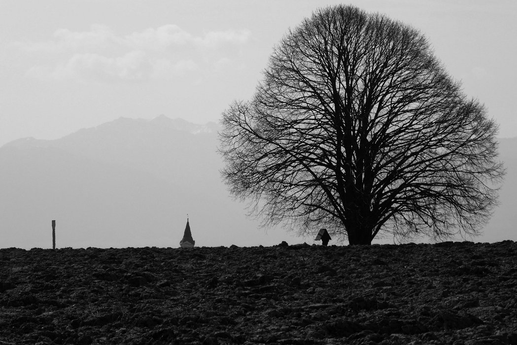 Krumme, Kirche, Kreuz und Kogel