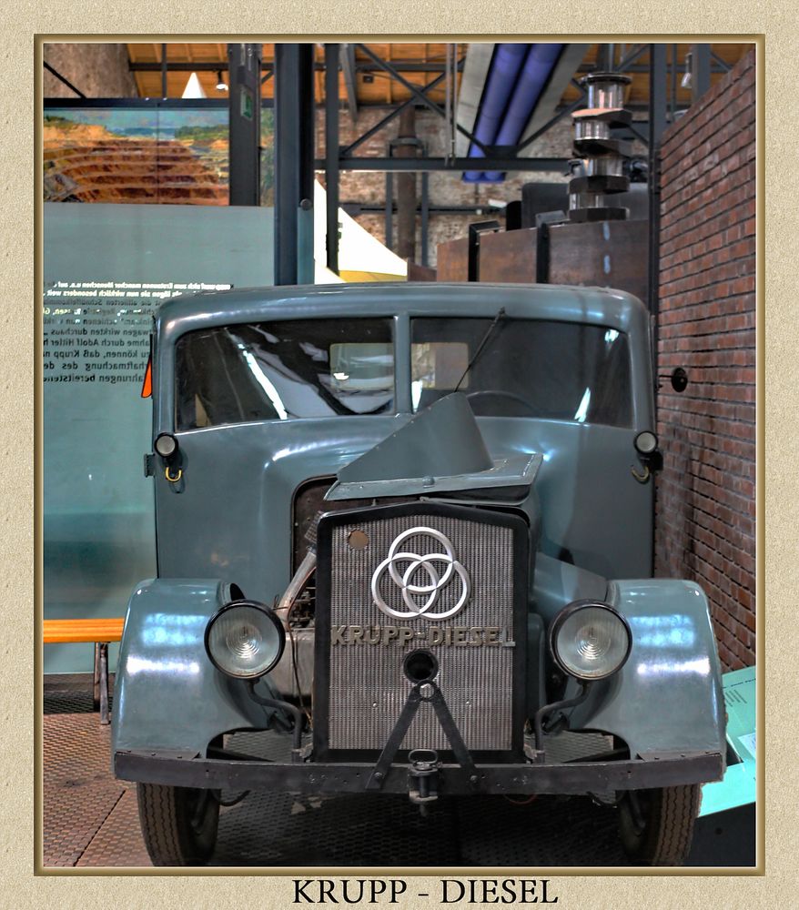 Krupp Lastkraftwagen mit einem 4 Zylinder Boxermotor