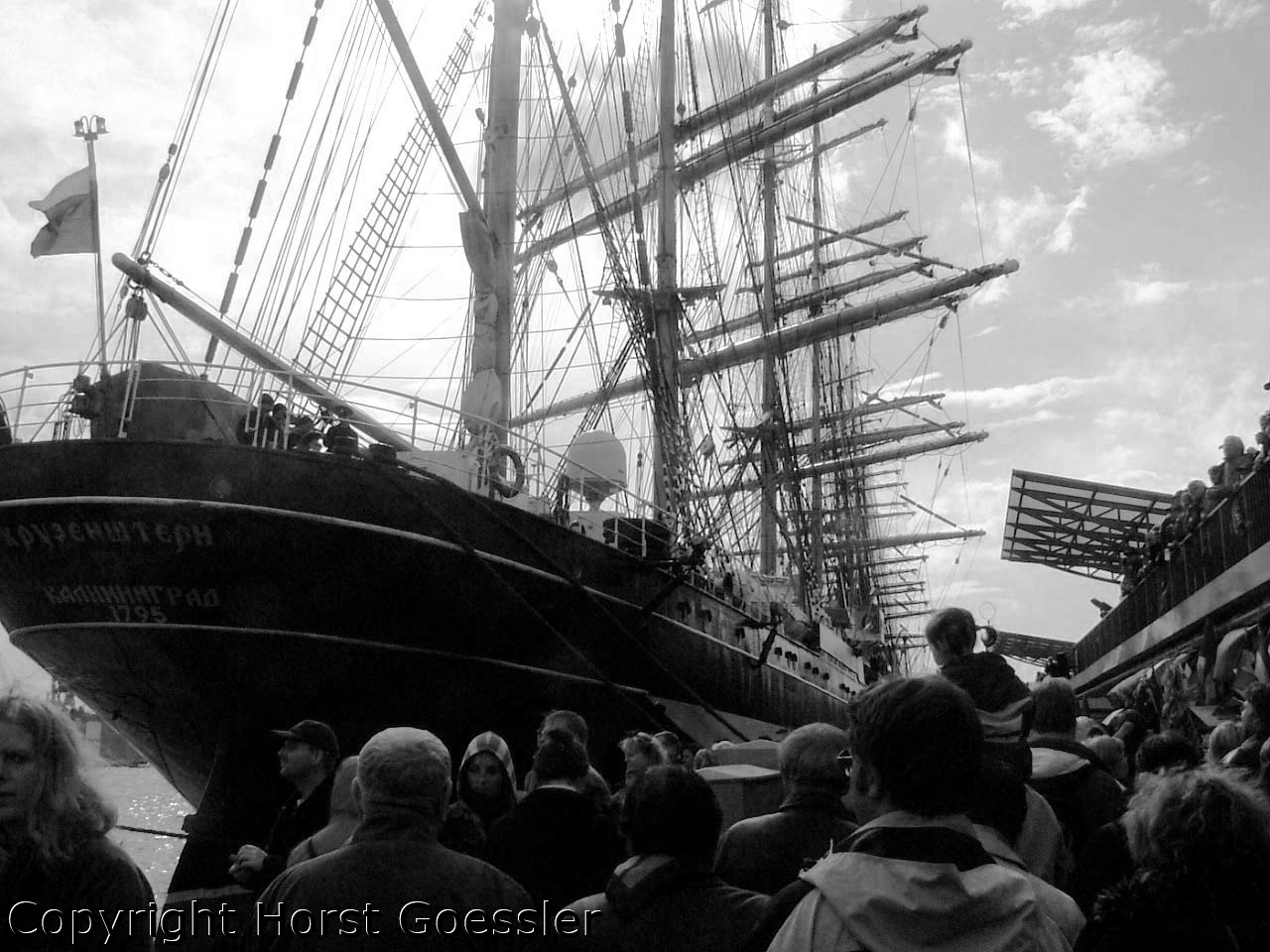 Krusenstern beim Hafengeburtstag