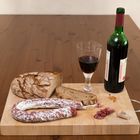 Krustenbrot, Italienische Salami und ein leckeren Rotwein.