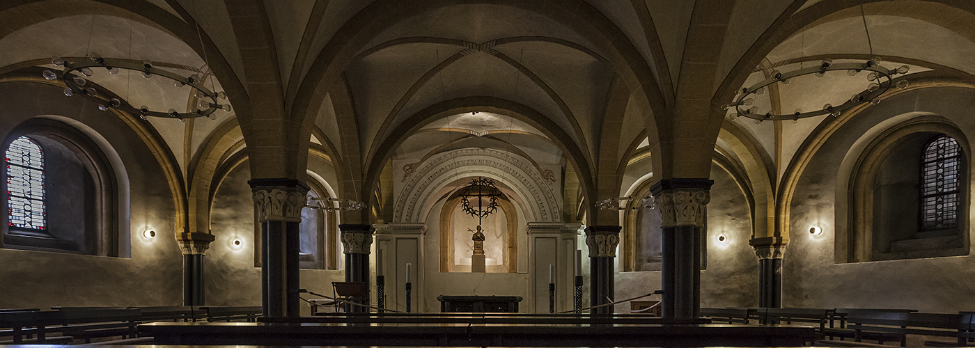 KRYPTA, Hohe Domkirche St. Peter zu Trier