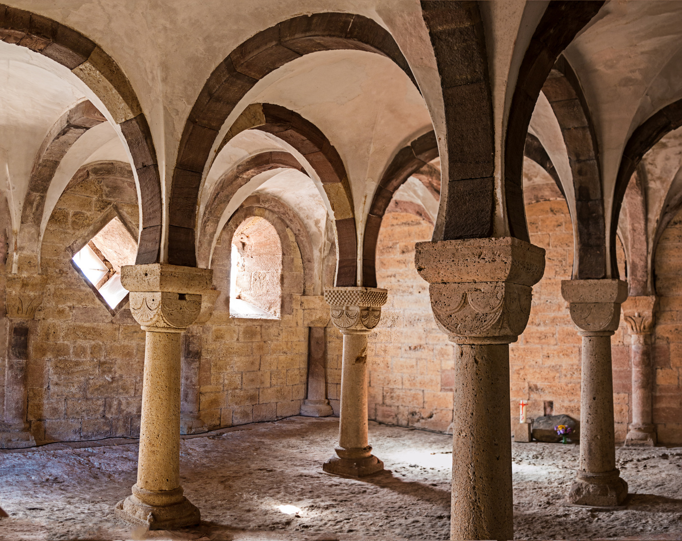 Krypta Kloster Göllingen