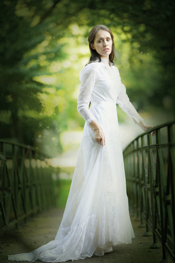 Ksenja an der Brücke Foto & Bild mystik,gothic, szene, hochzeit