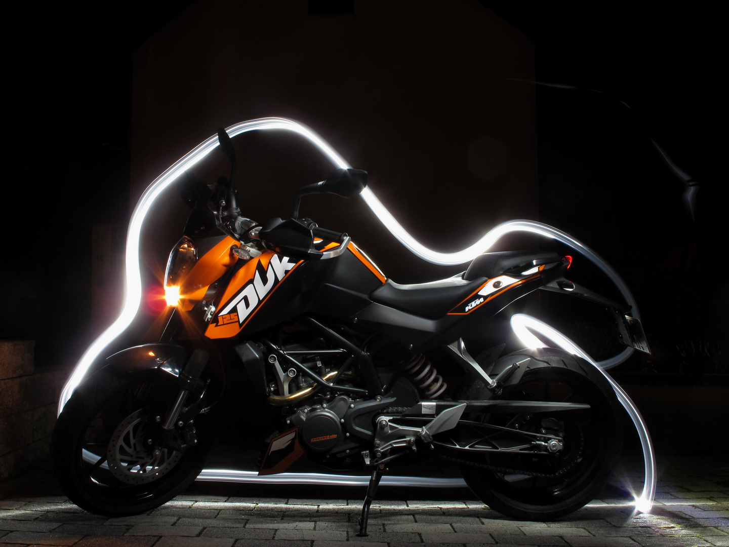 KTM 125 DUKE nightpassion