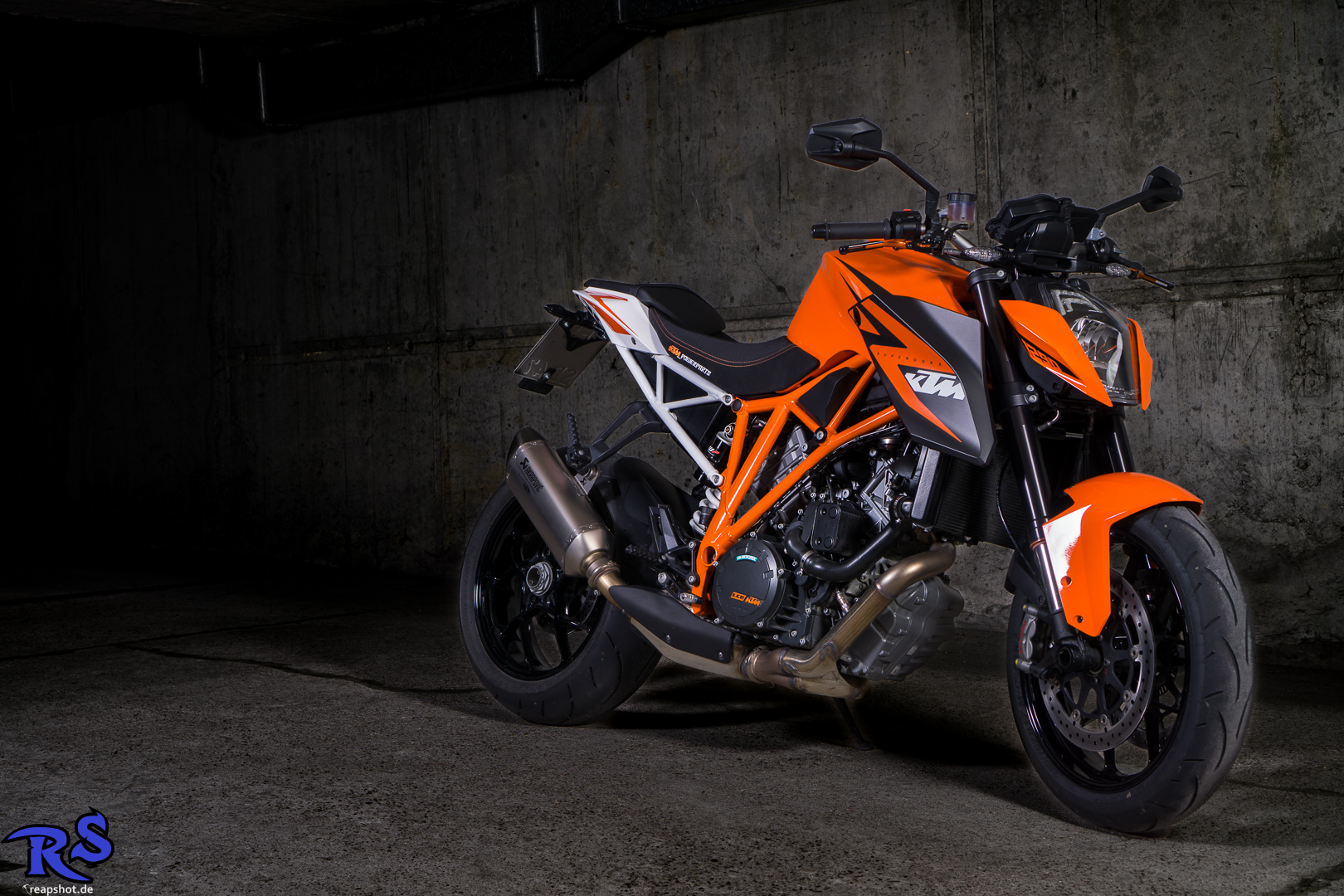 KTM 1290 SuperDuke R