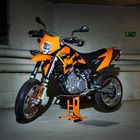 KTM 640 LC4 SM '06 bereit für den Winterschlaf