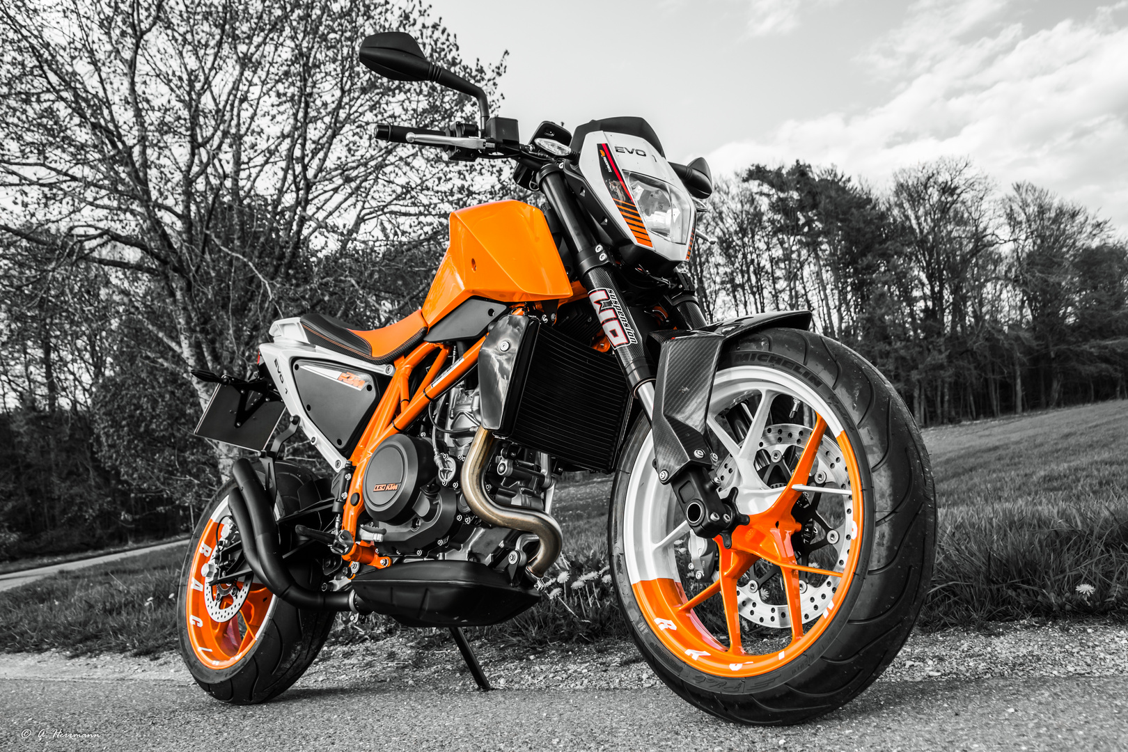 ktm 690 duke 2014 evo 1