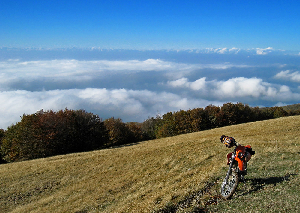 ...... KTM über den Wolken .....