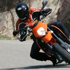 ::: ktm950supermoto :::