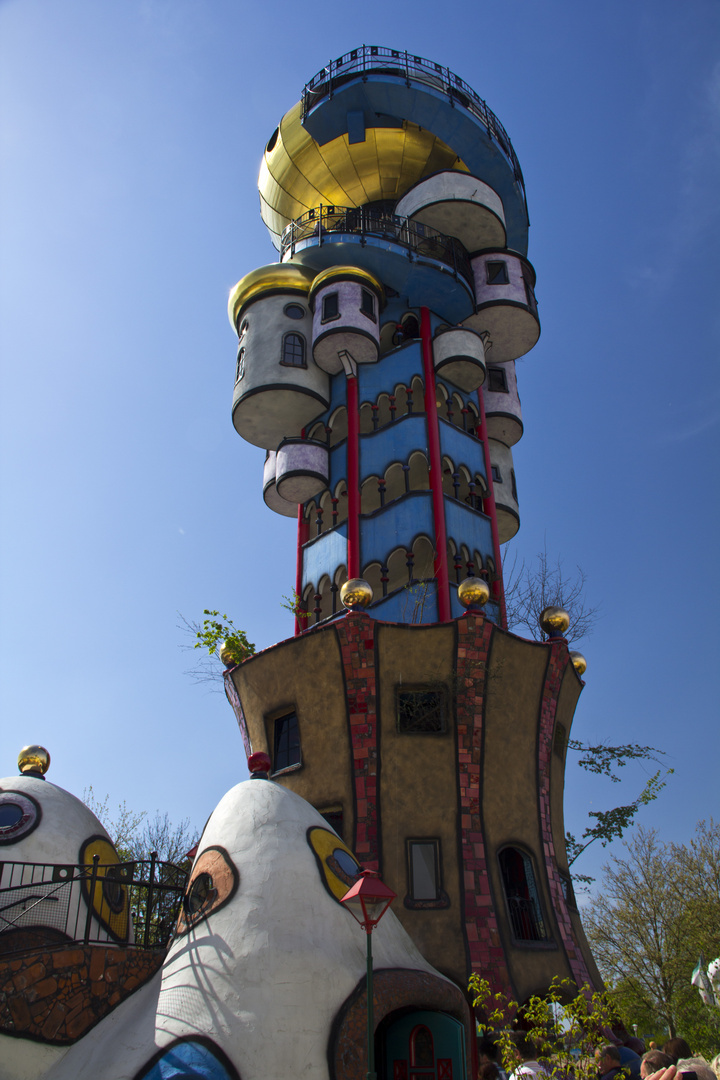 Kuchelbauerturm (Hundertwasserturm)