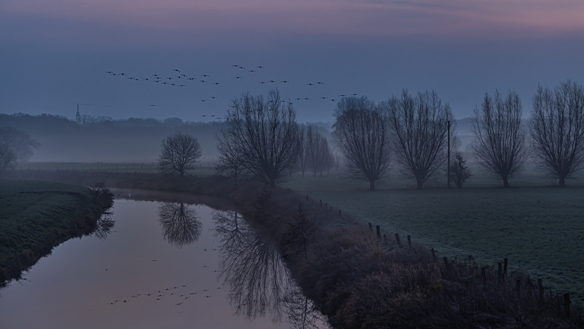 KÜHLE MORGENSTIMMUNG