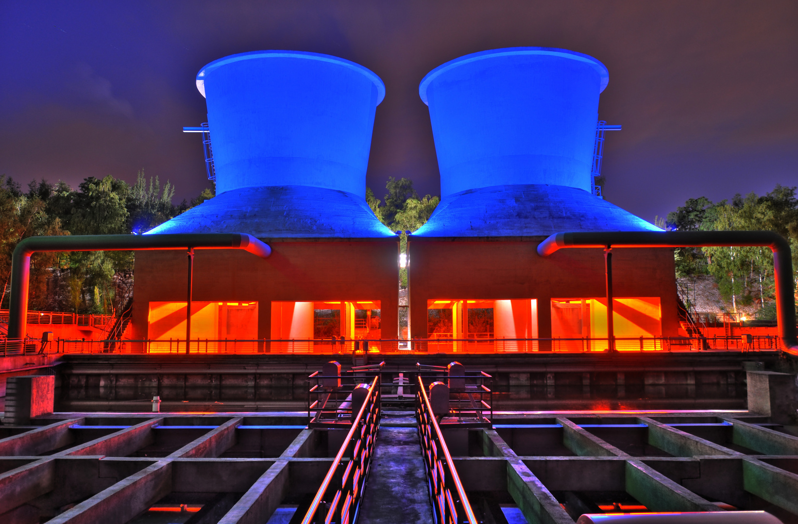 Kühltürme an der Jahrhunderthalle Bochum (Westpark)