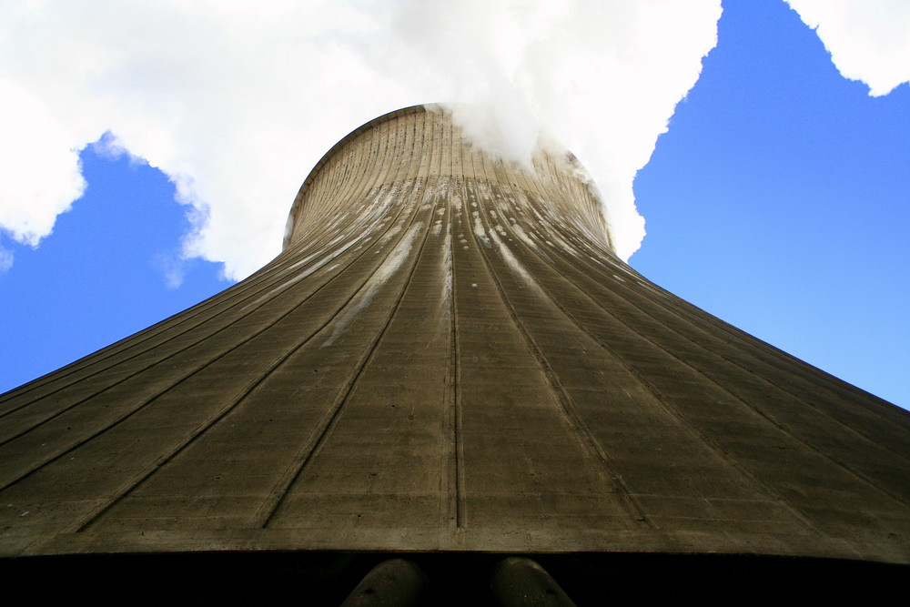 Kühlturm im KW Niederaußem