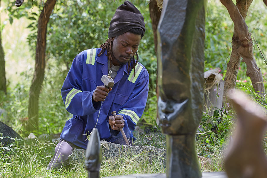 Künstler in Tengenenge, Zimbabwe