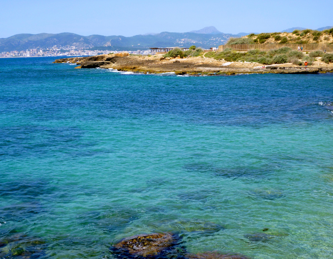 Küstenlandschaft in Mallorca ...