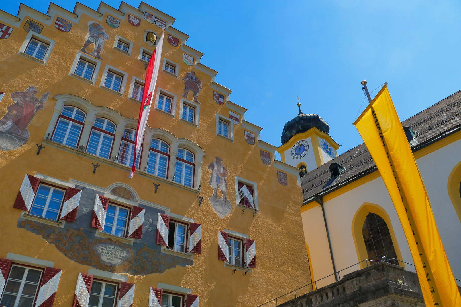 Kufstein , Rathaus beim Aufgang zur St. Vitus Kirche