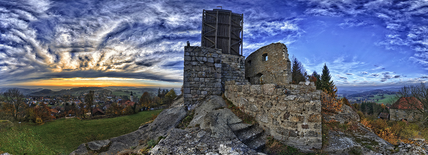 KUGELPANO Burgruine Brennberg (hinterer Teil) DRI