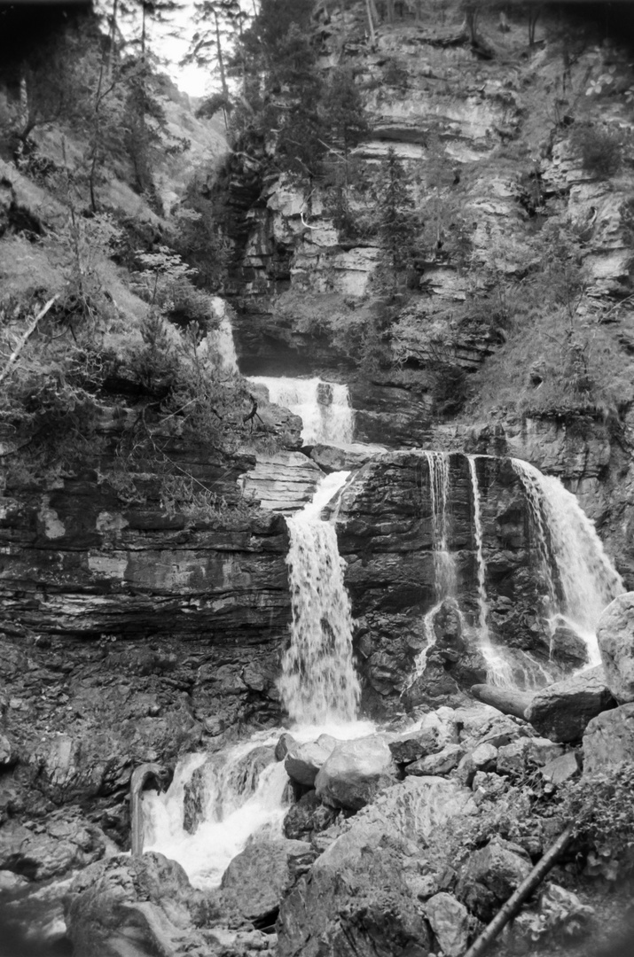 Kuhflucht Water Falls