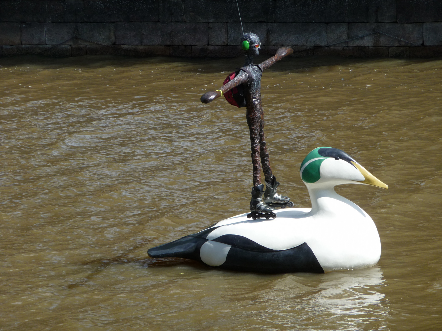 Kulturhauptstadt Turku - "Ente" auf dem Aurajoki