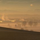 Kulturlandschaft bei Sonnenaufgang im Dachauer Hinterland