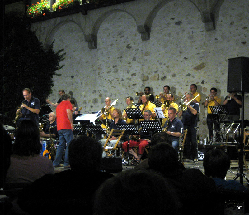 Kulturnacht 2012 in Wangen/ Allgäu: Big Band hinter der Stadtmauer