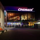 Kulturspeicher und Cinemaxx bei Nacht anläßlich der Würzburger Filmtage