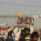 Kumbh Mela 2013 - Auf dem Weg zum Ganges