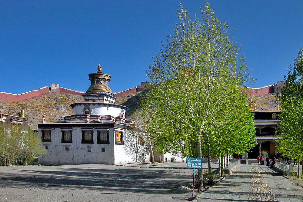 Kumbum Stupa in Gyantse