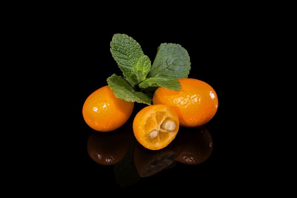 Kumquats 5 (focus stacking)