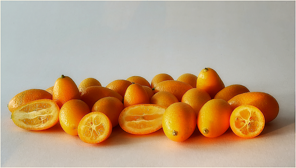 Kumquats - Fortunella - ...