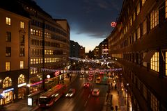 Kungsgatan in der Dämmerung