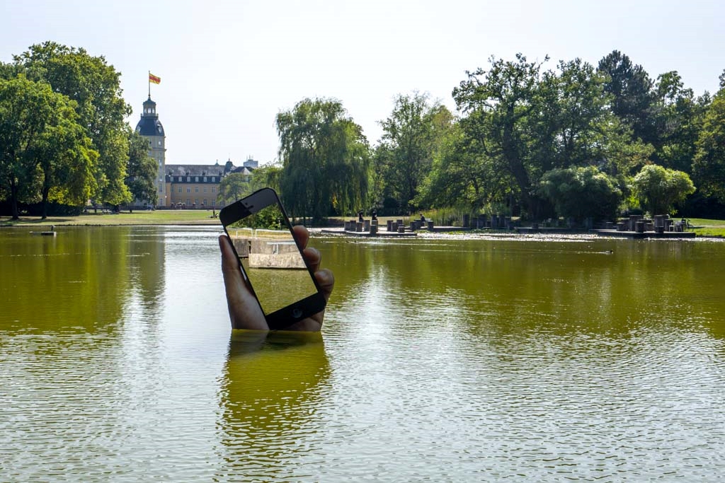 Kunst im Schloßparksee