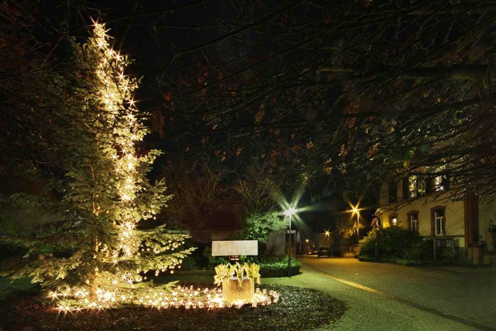 kunst : weihnachtsbaum