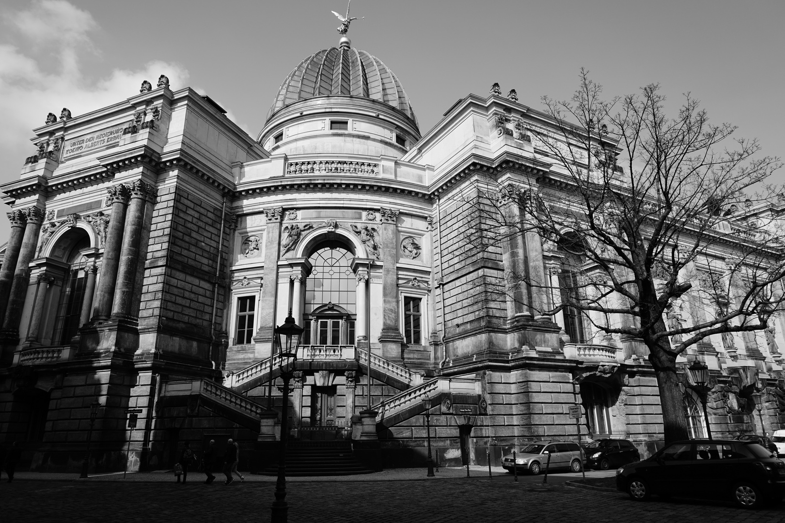 Kunstakademie Dresden mit Kunsthalle im Lipsius-Bau