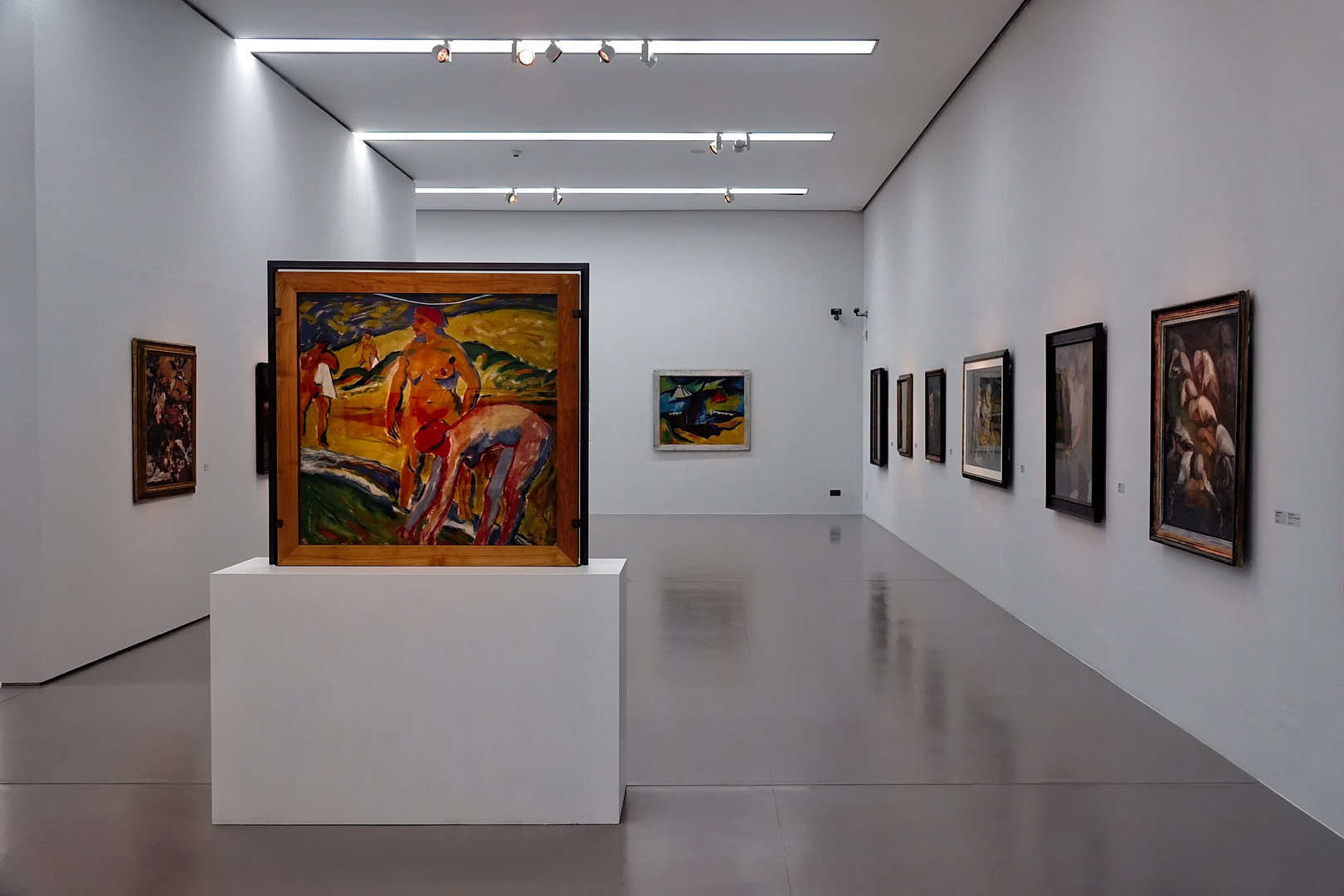 Kunstausstellung Foto & Bild | architektur, innenaufnahmen ...