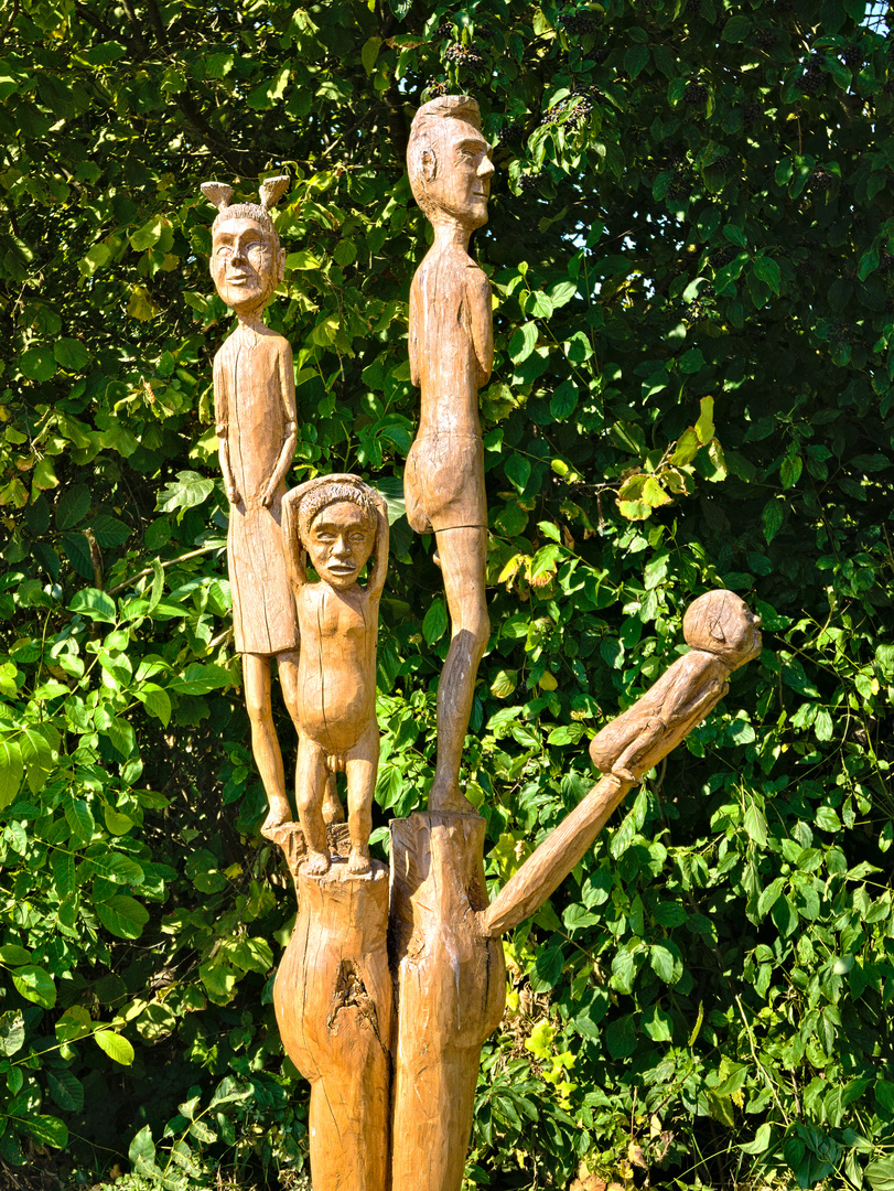 Kunstfiguren bei Mauchenheim