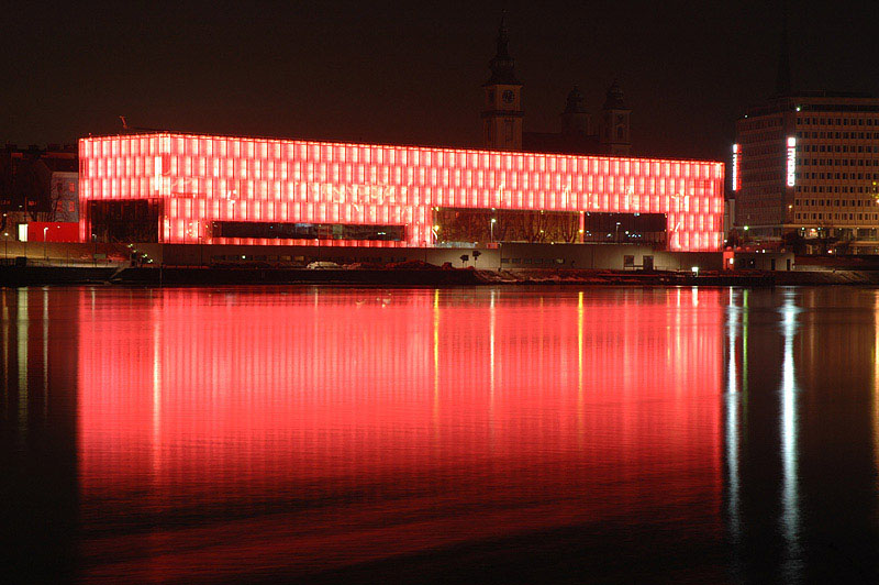 Kunstmuseum Lentos!