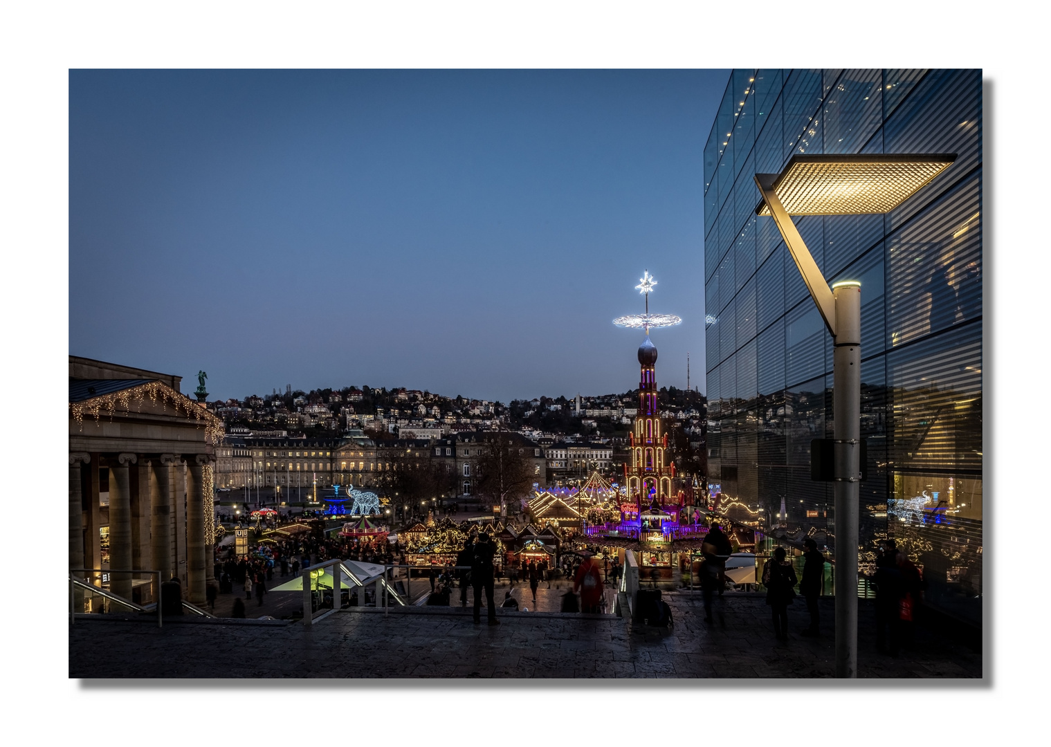 Kunstmuseum Stuttart und Weihnachtsmarkt