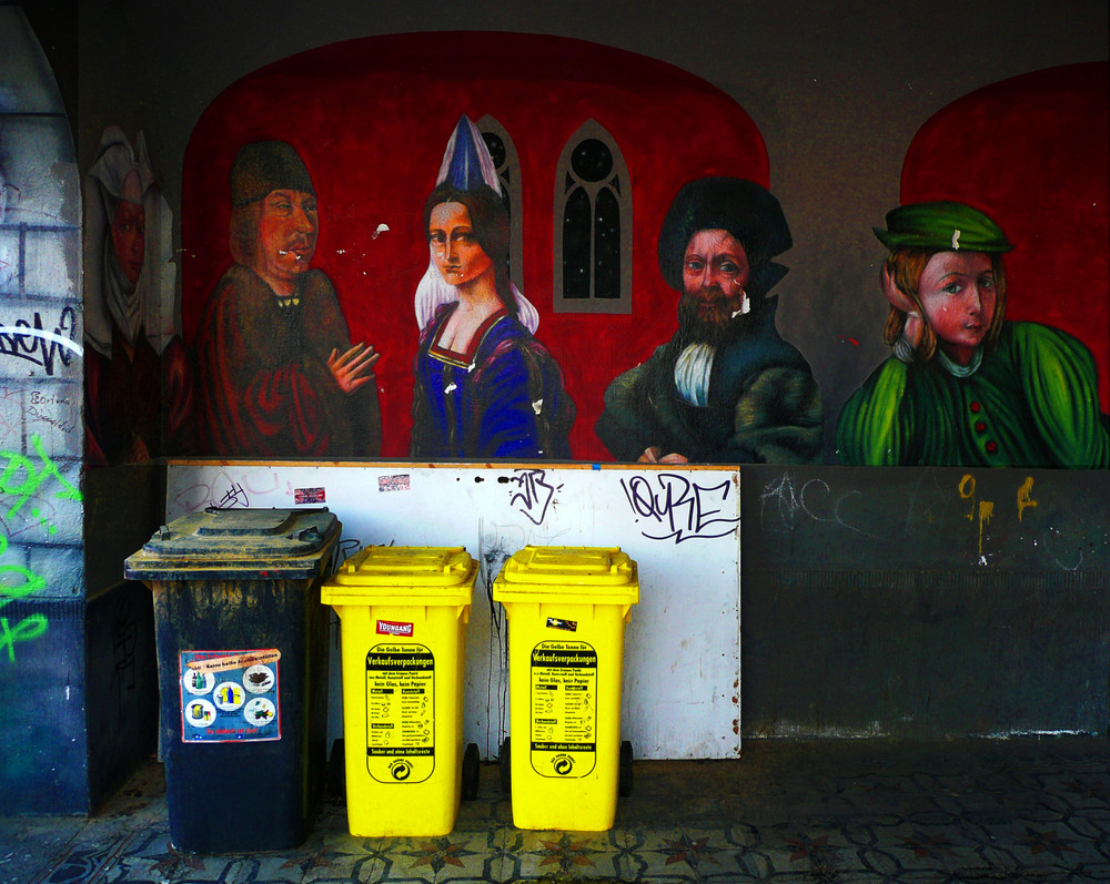 Kunstobjekt Müllbox auf der Kiefernstraße in Düsseldorf Flingern