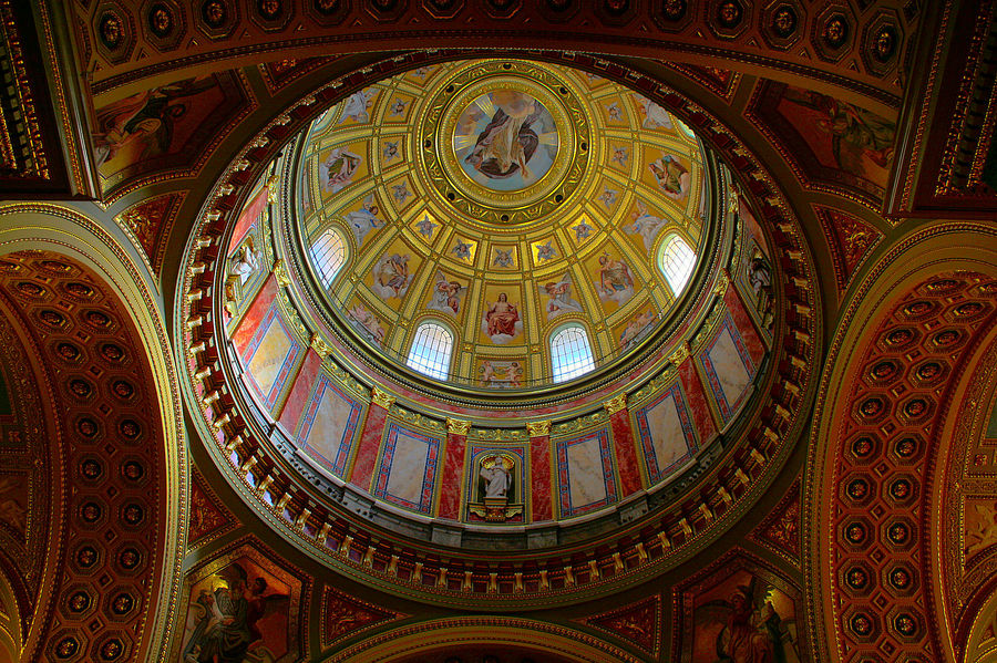 Kuppel der Stefans-Basilika in Budapest