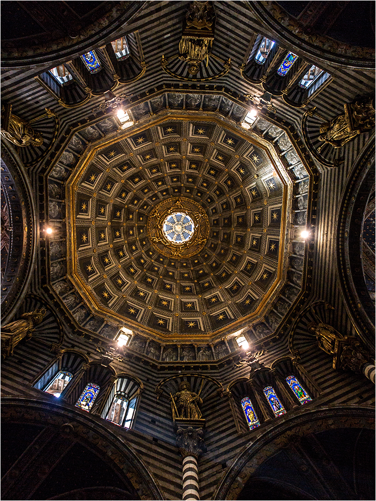 Kuppel des Doms in Siena