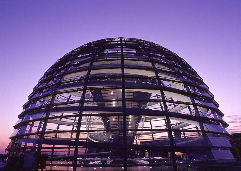 -- Kuppel des Reichstags --