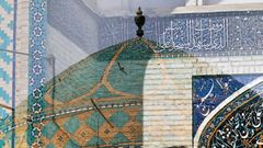 Kuppel Moschee mit Ornamenten im Iran
