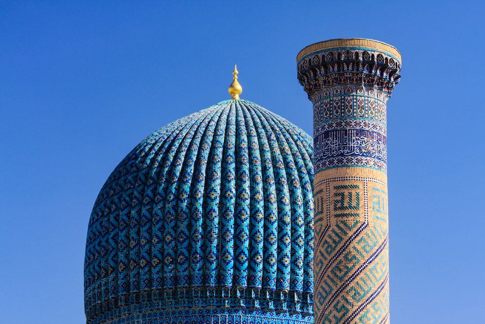 Kuppel und Minarett des Mausoleums Gur-e Amir (1)