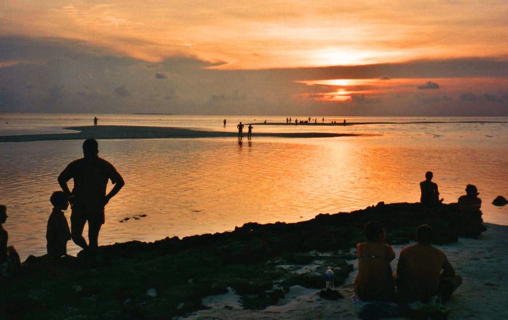 Kuramathi sunset