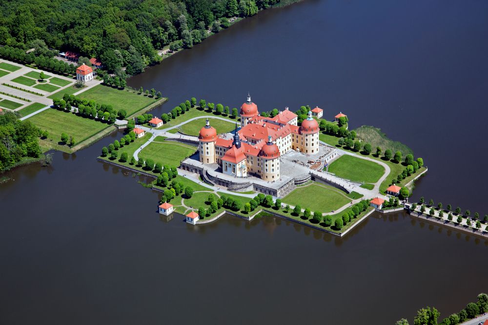 Kurfürstliches Jagdschloß Moritzburg am 19.5.13