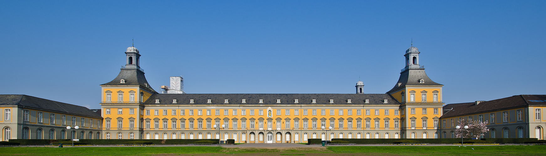 Kurfürstliches Schloß / Universität Bonn (1)