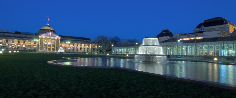 Kurhaus Wiesbaden mit Bowling Green