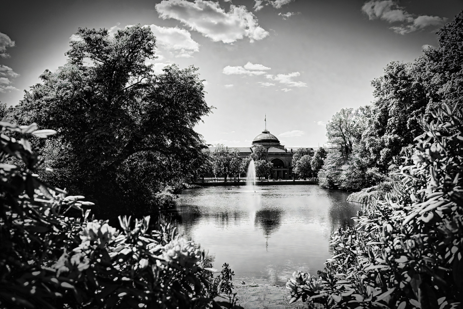 Kurhaus Wiesbaden -monochrome- 