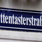 Kuriose Straßennamen - Tittentasterstr in Wismar